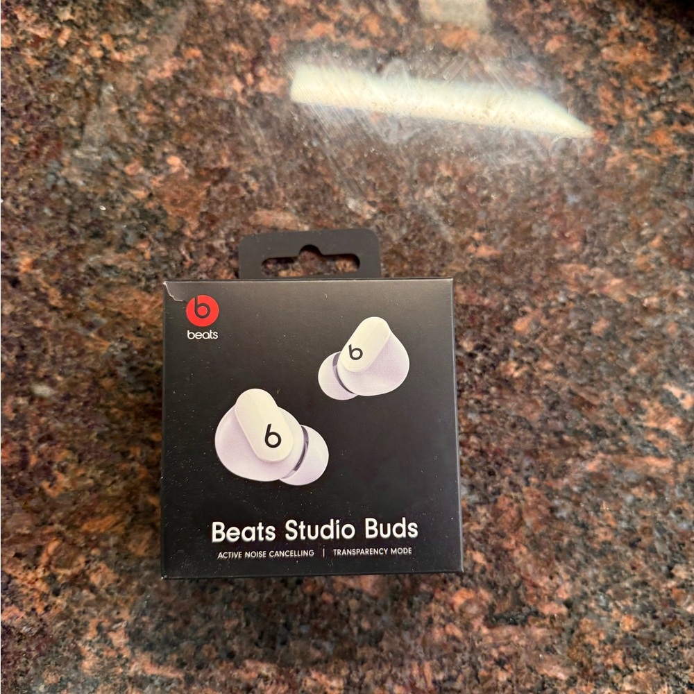 Studio Buds - White